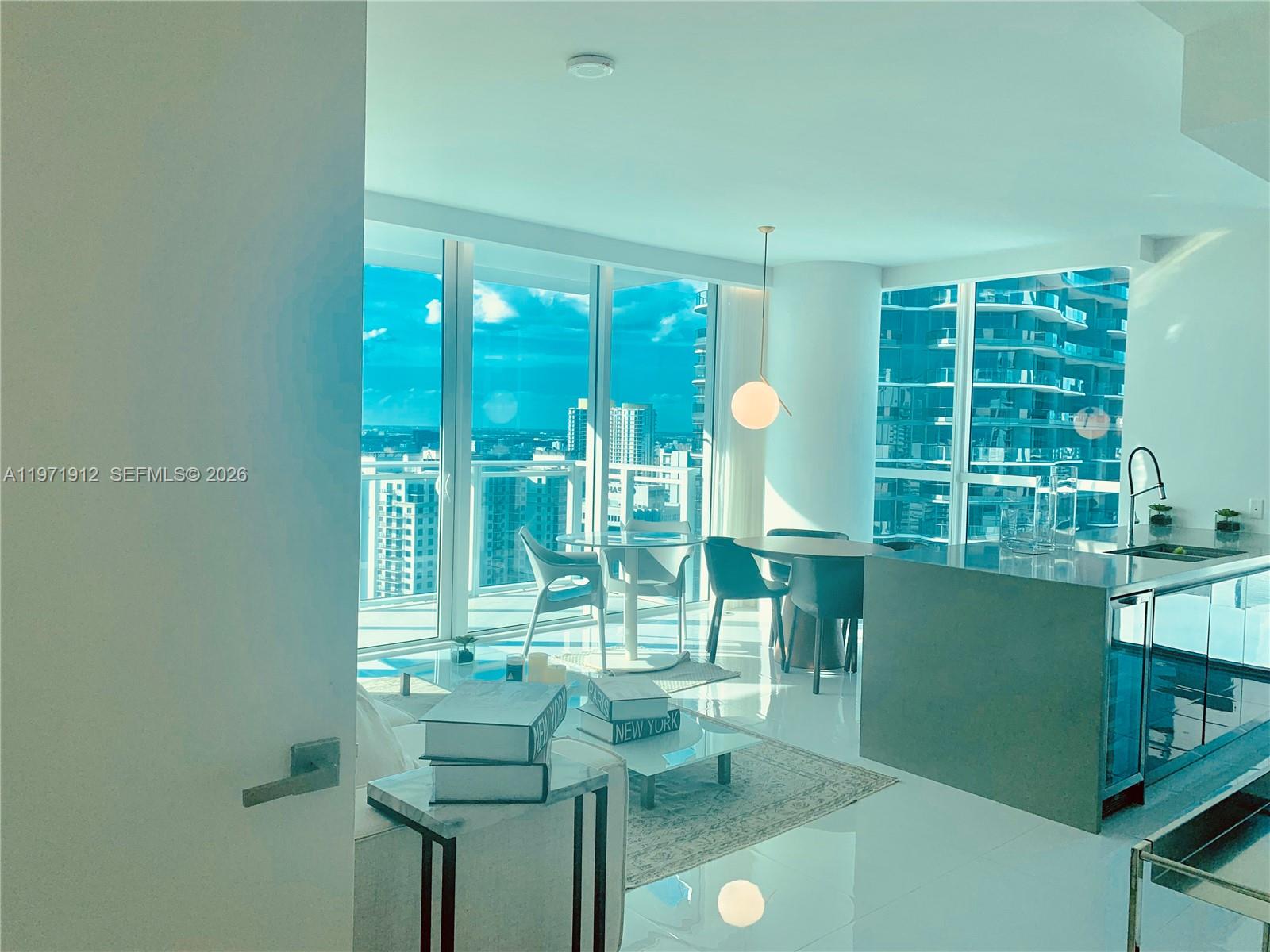 image The Bond on Brickell10