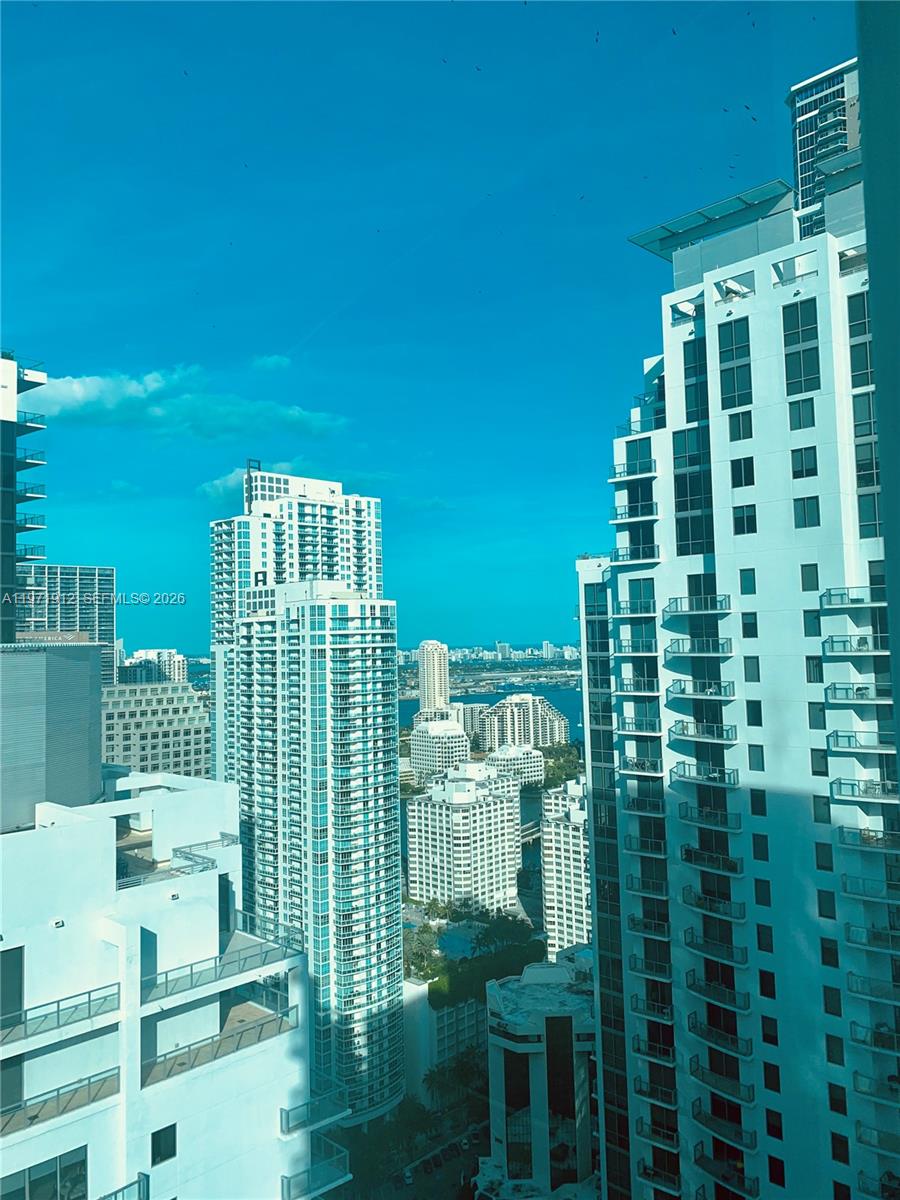 image The Bond on Brickell18