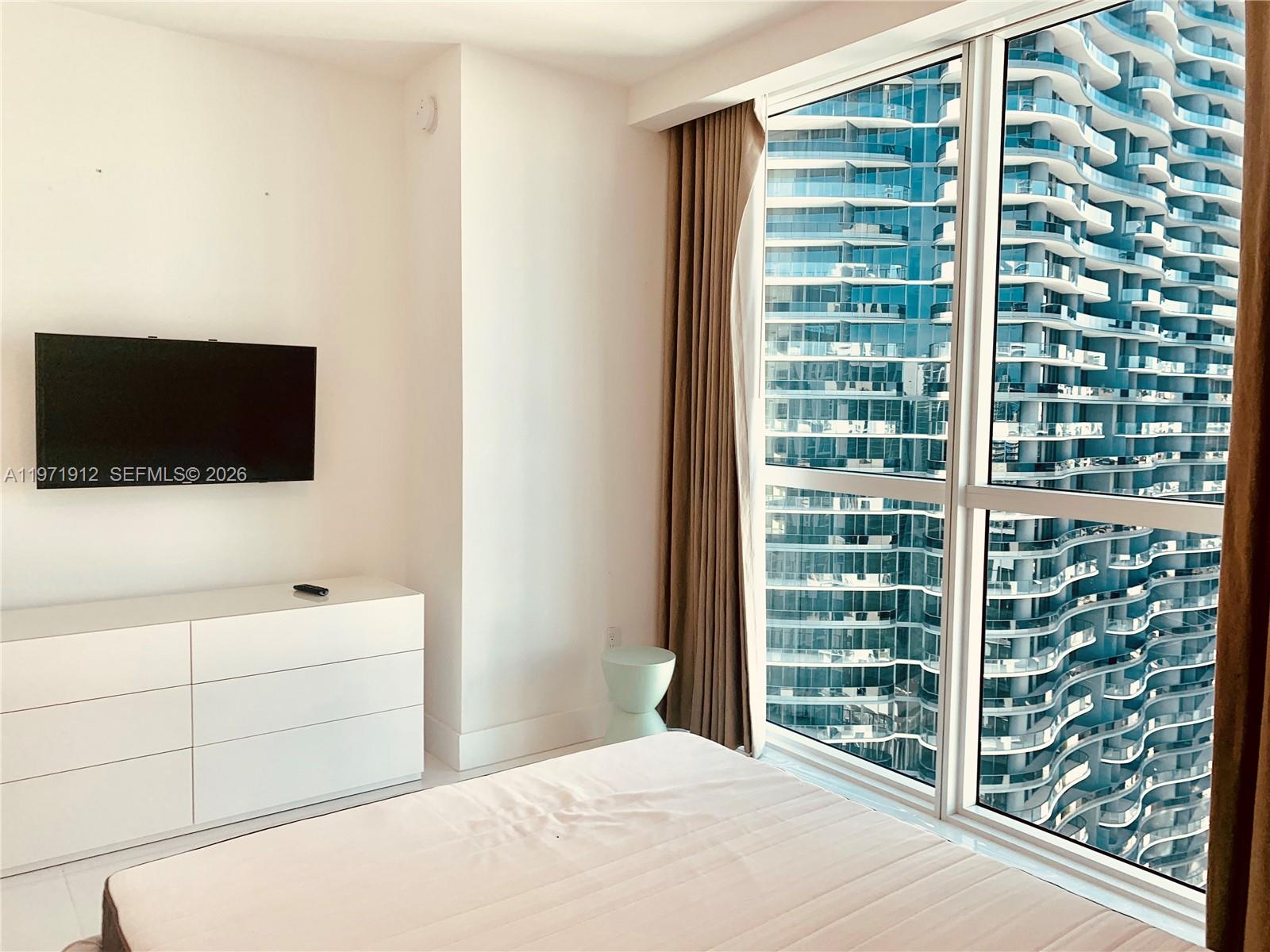 image The Bond on Brickell23