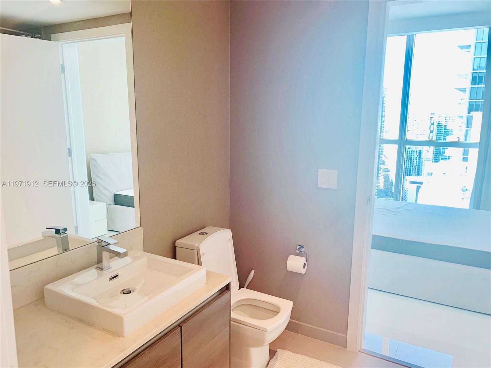 image The Bond on Brickell24