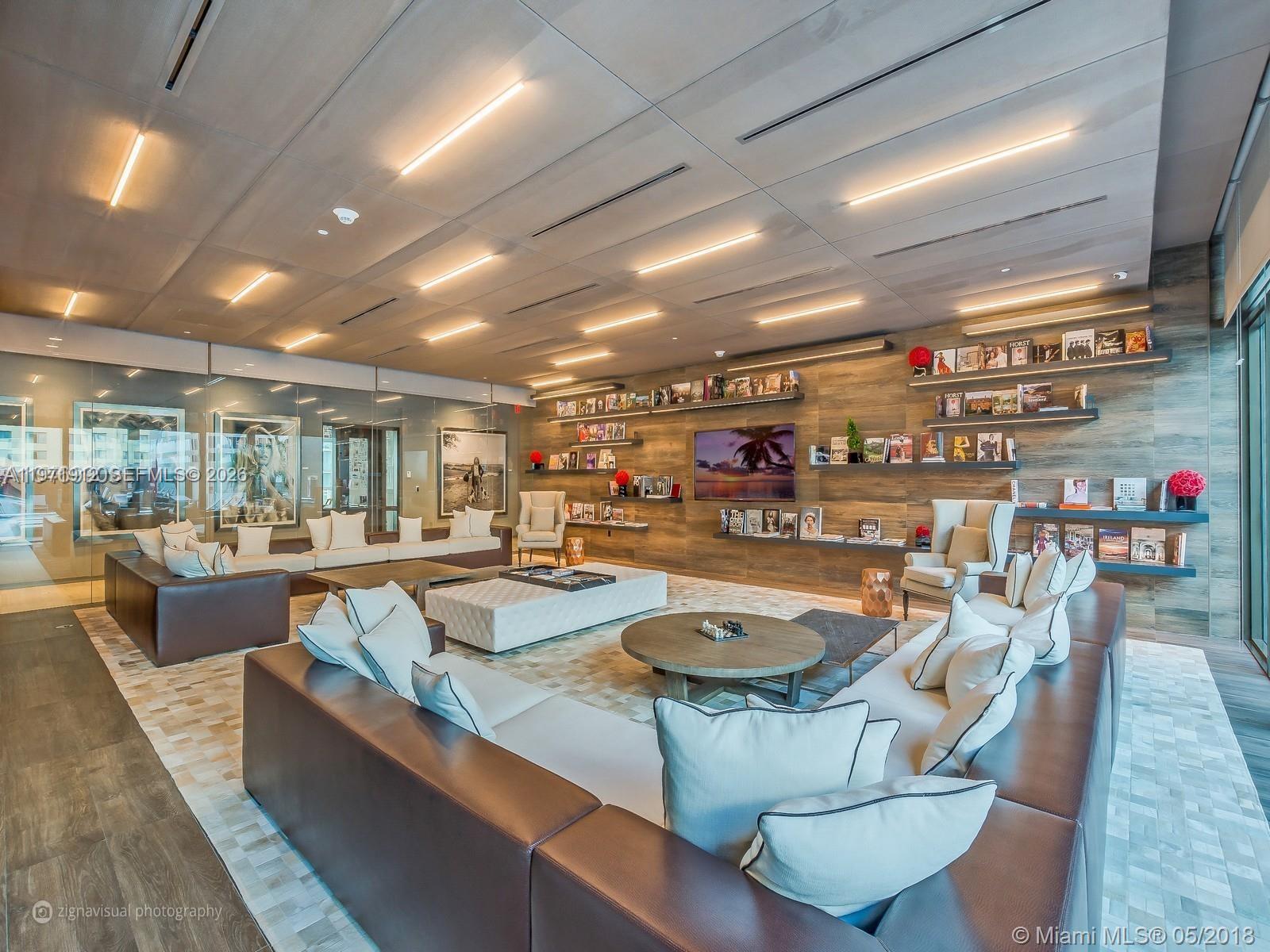 image The Bond on Brickell38