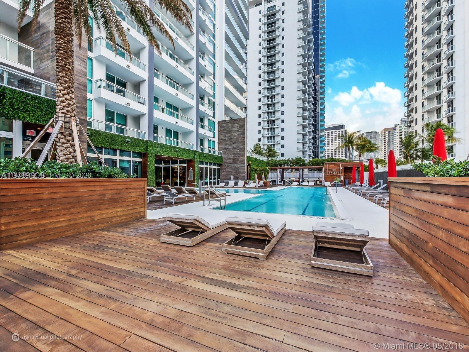 image The Bond on Brickell39