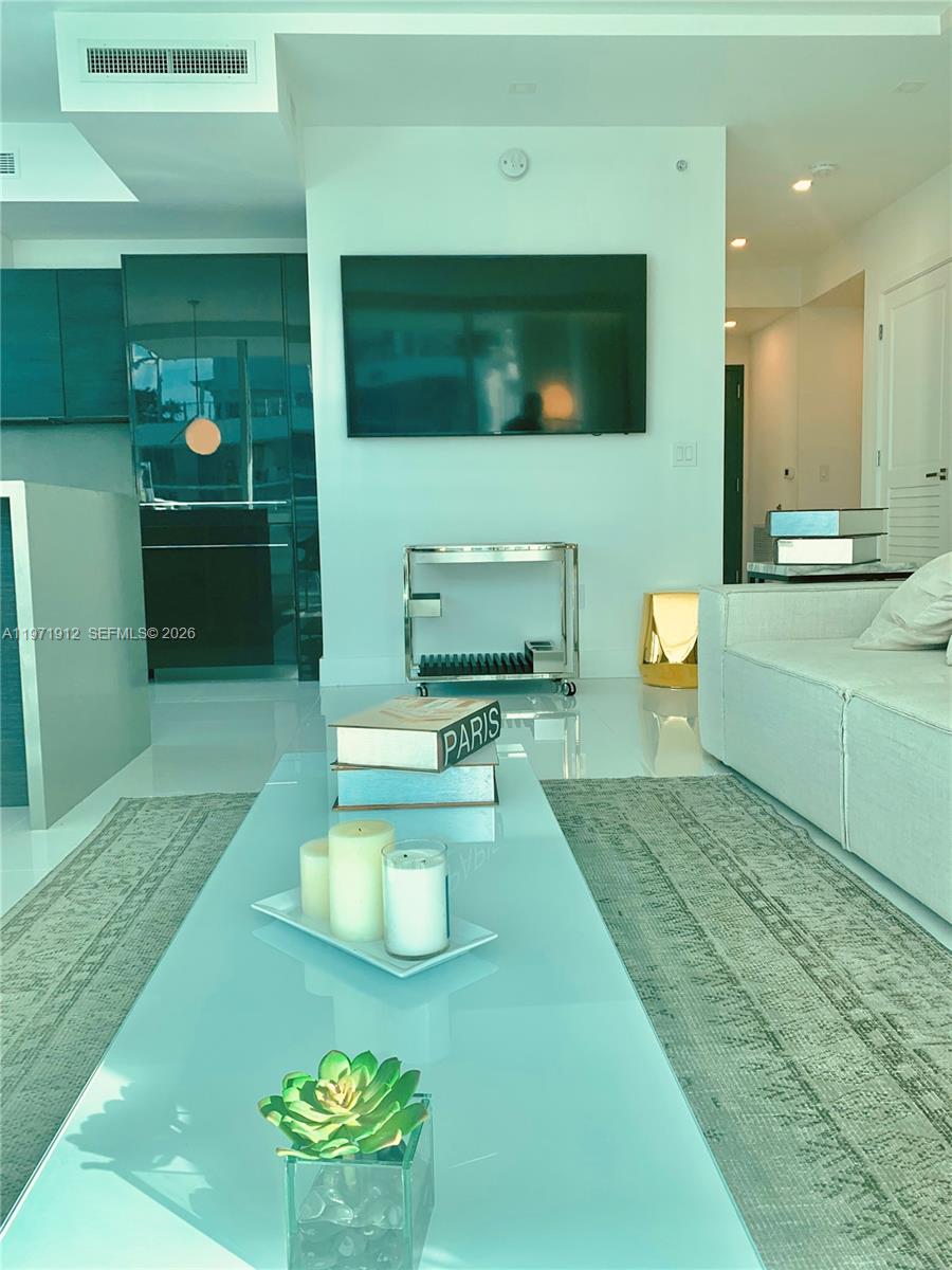 image The Bond on Brickell7