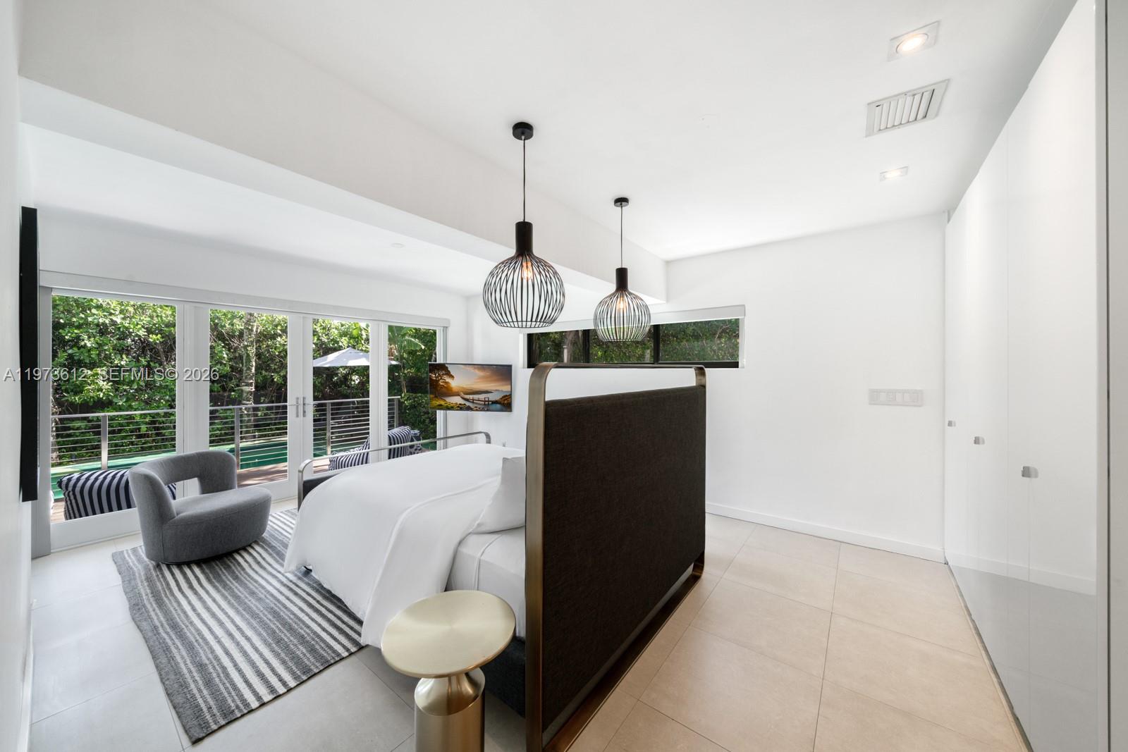 114 5th Dilido Ter Miami Beach, FL 33139