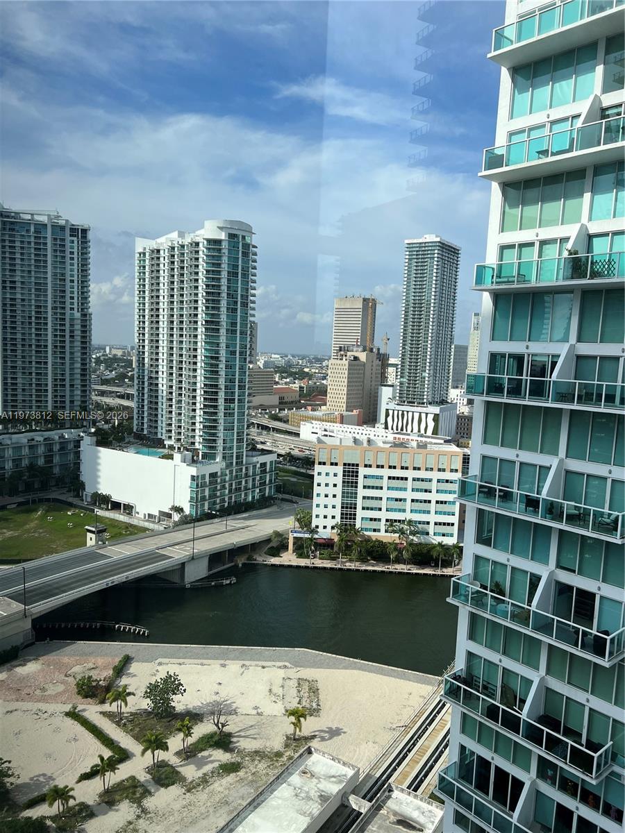 image MyBrickell17