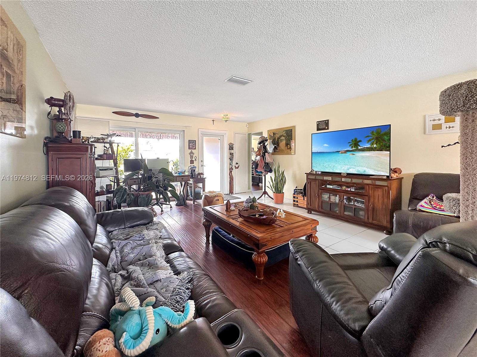 11501 NW 41st St Sunrise, FL 33323