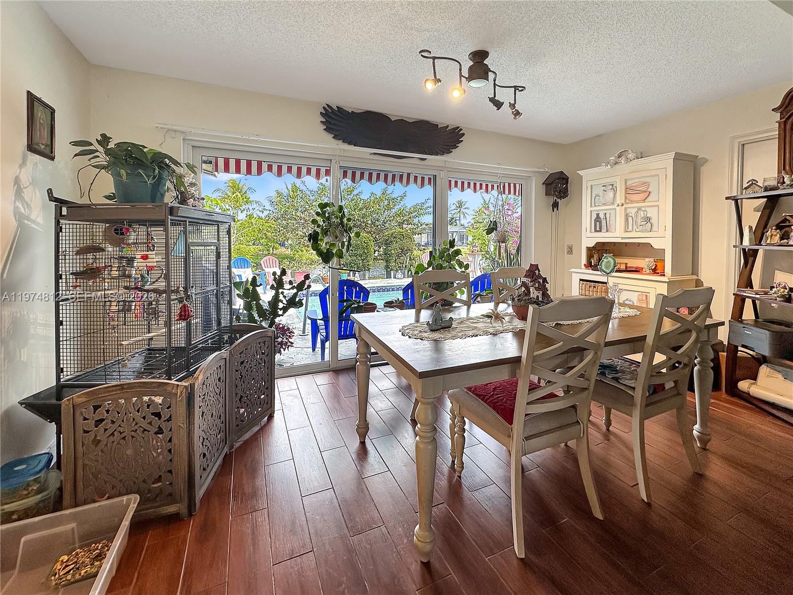 11501 NW 41st St Sunrise, FL 33323