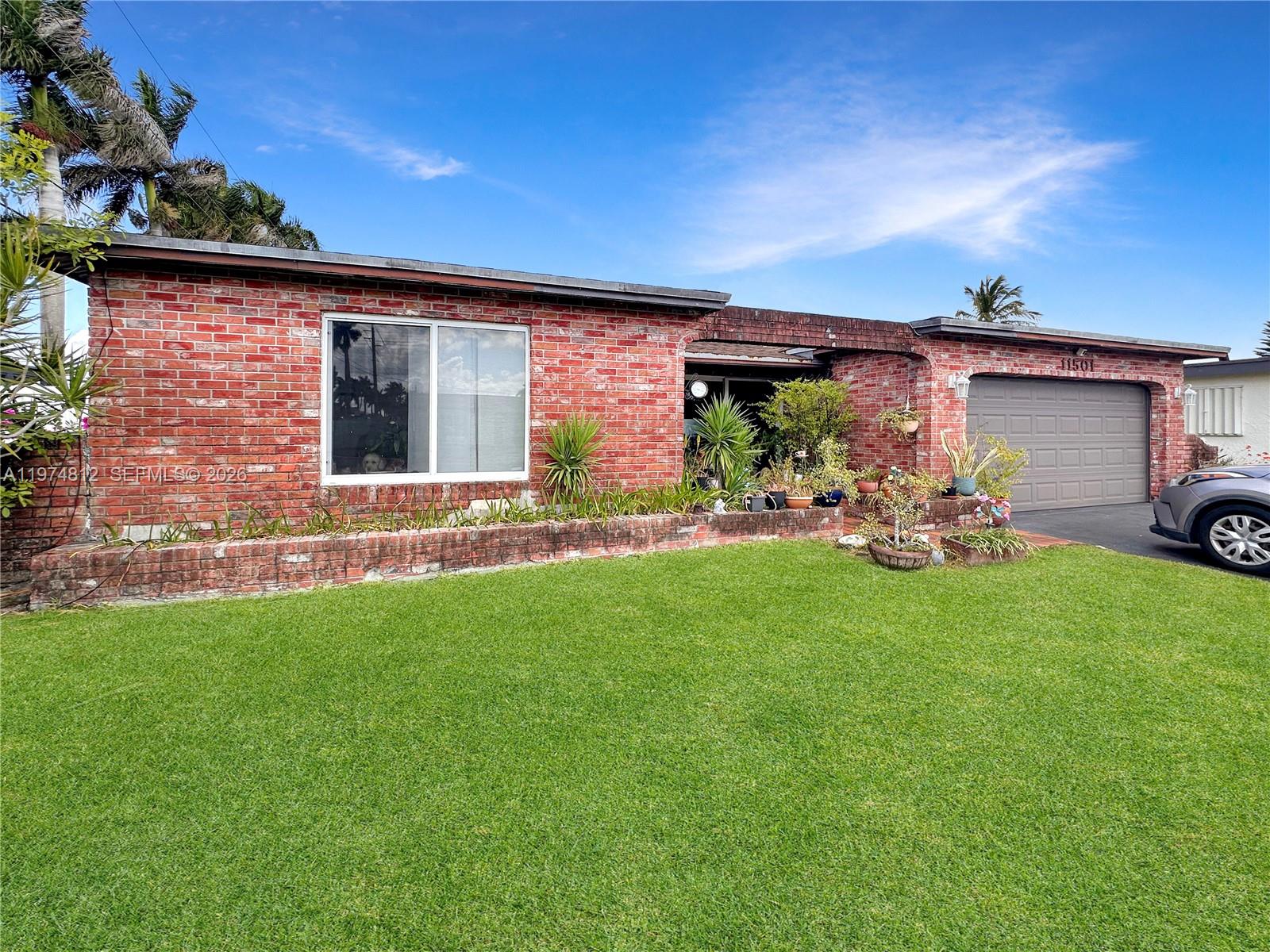 11501 NW 41st St Sunrise, FL 33323