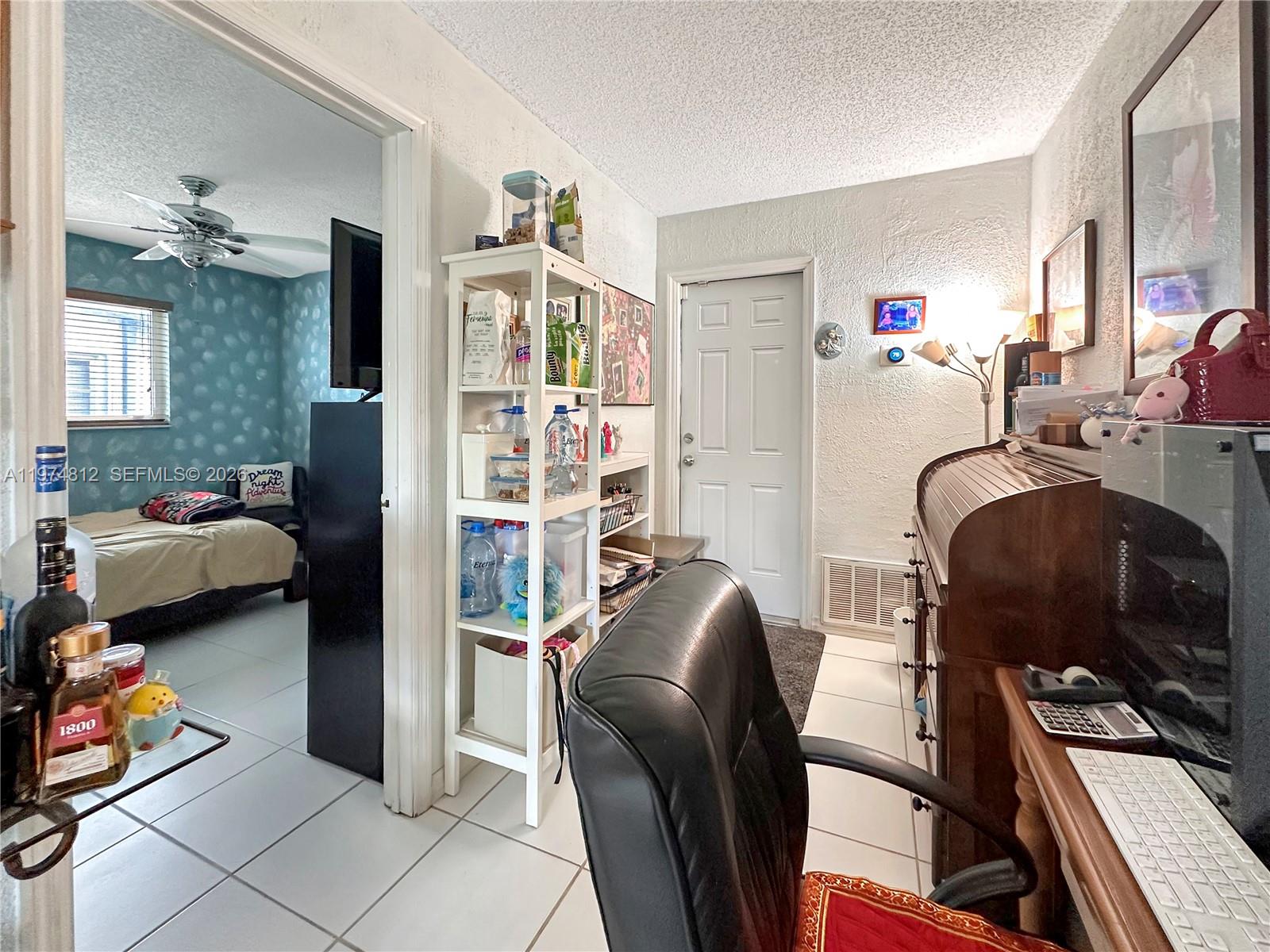 11501 NW 41st St Sunrise, FL 33323