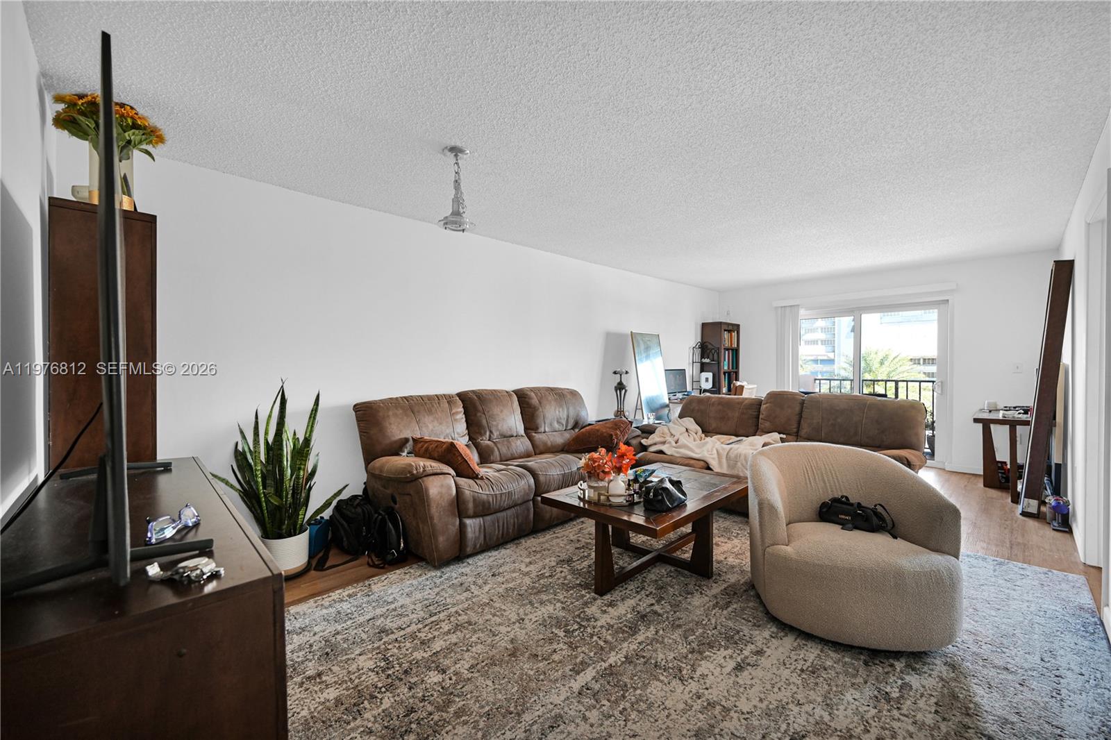 1150 Collins Ave #405 Miami Beach, FL 33139