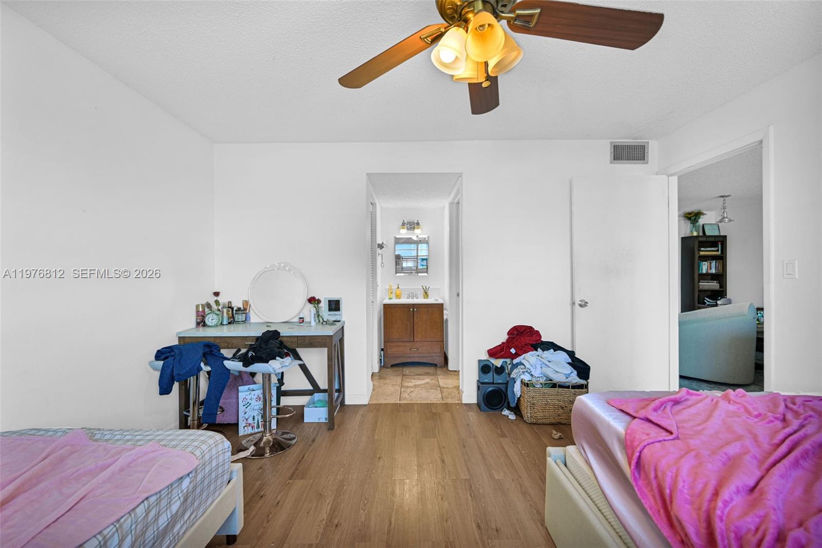 1150 Collins Ave #405 Miami Beach, FL 33139