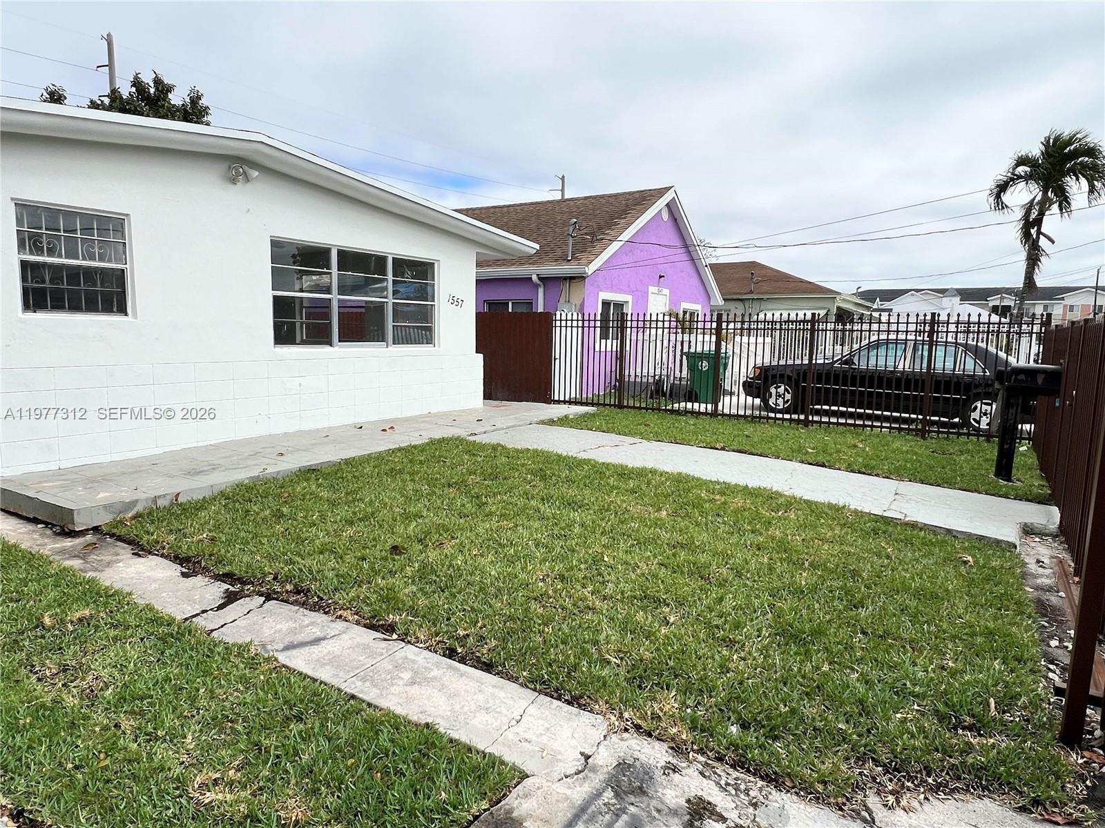 1557 NW 66th St Miami, FL 33147
