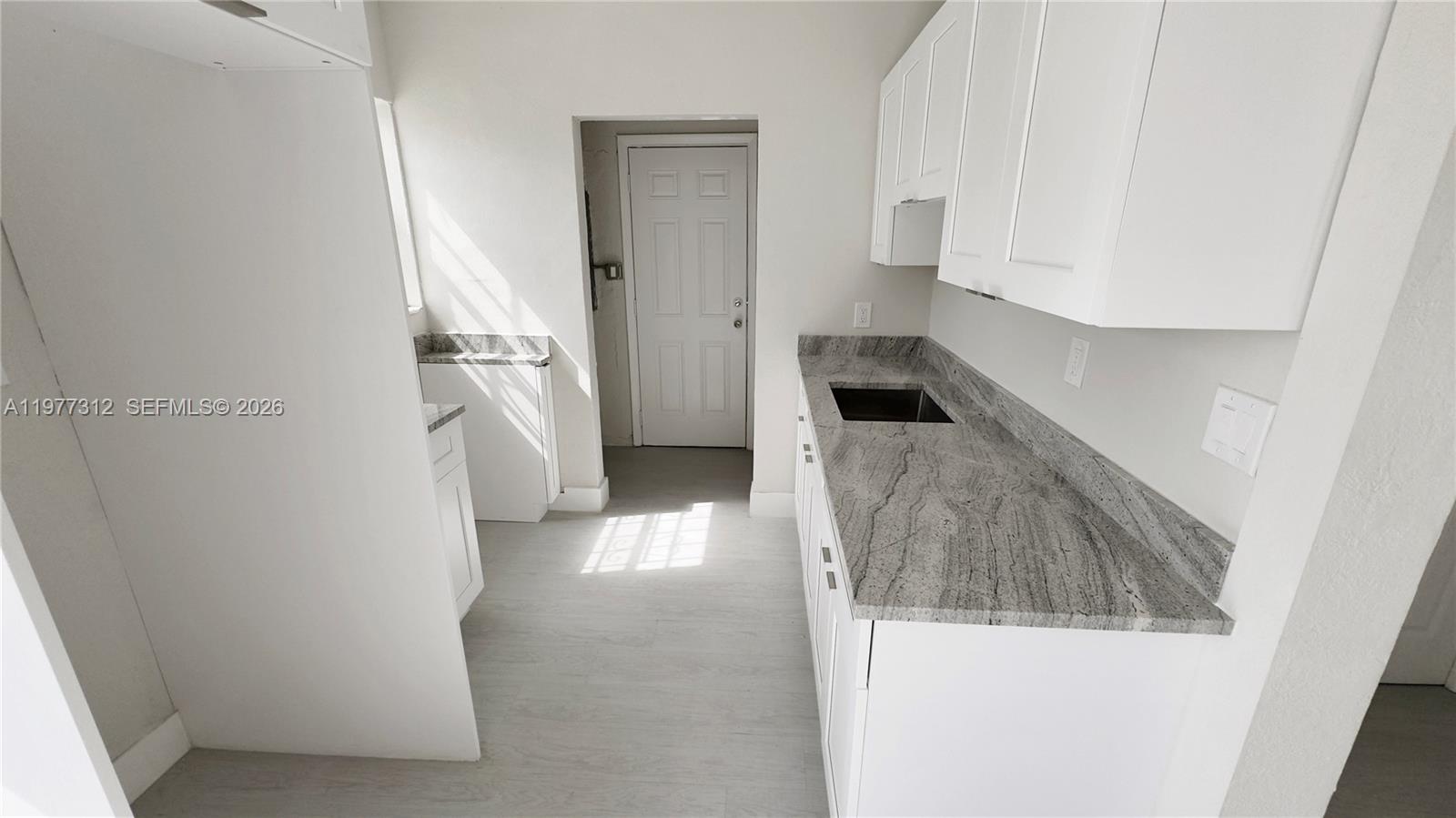 1557 NW 66th St Miami, FL 33147