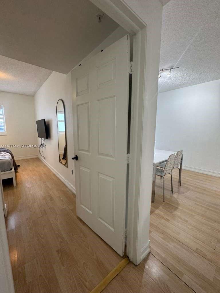 185 SE 14th Ter #812 Miami, FL 33131