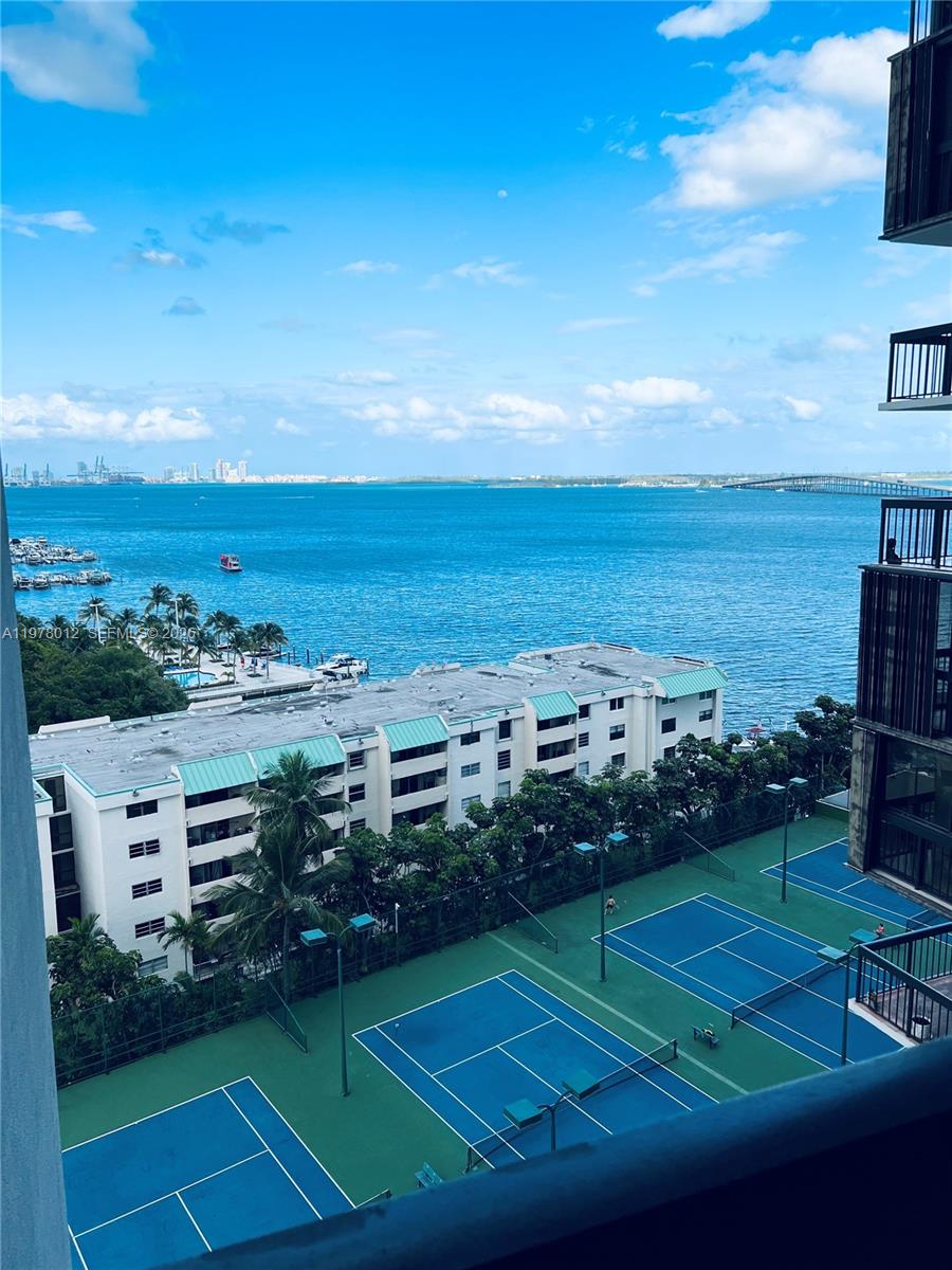 image Brickell Bay Club15