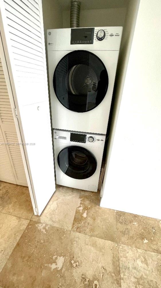 1800 Sunset Harbour Dr #809 Miami Beach, FL 33139