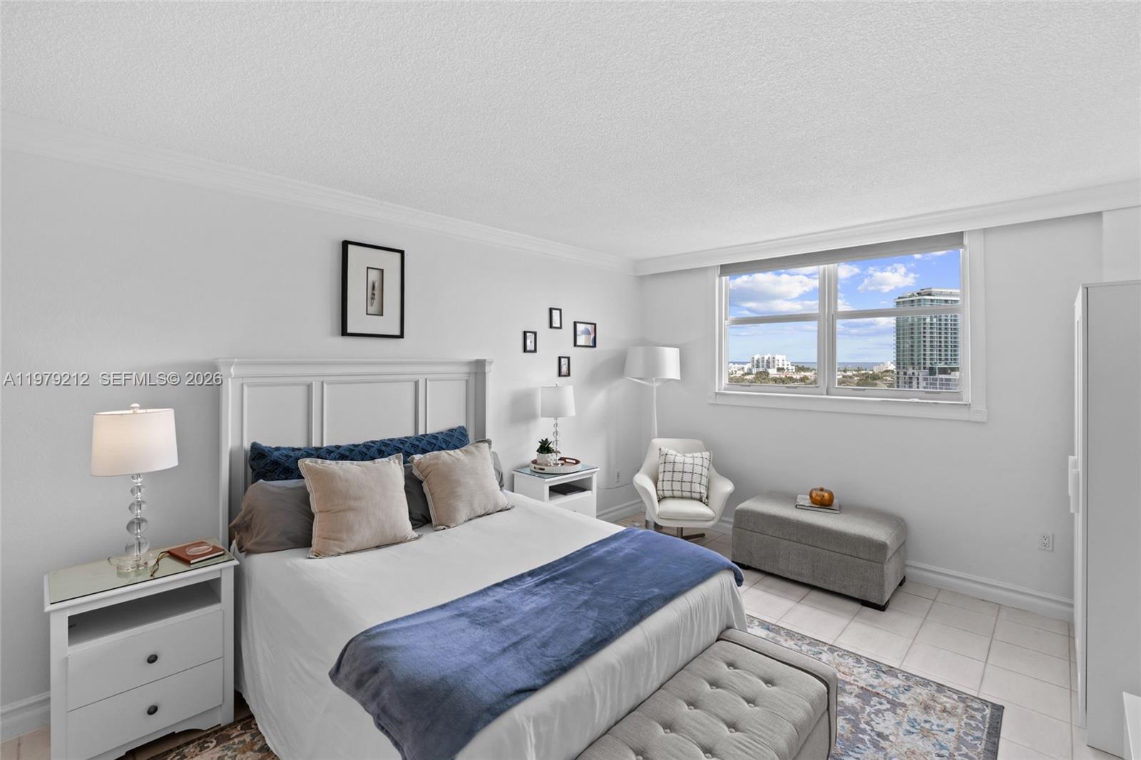 6900 Bay Dr #10H Miami Beach, FL 33141