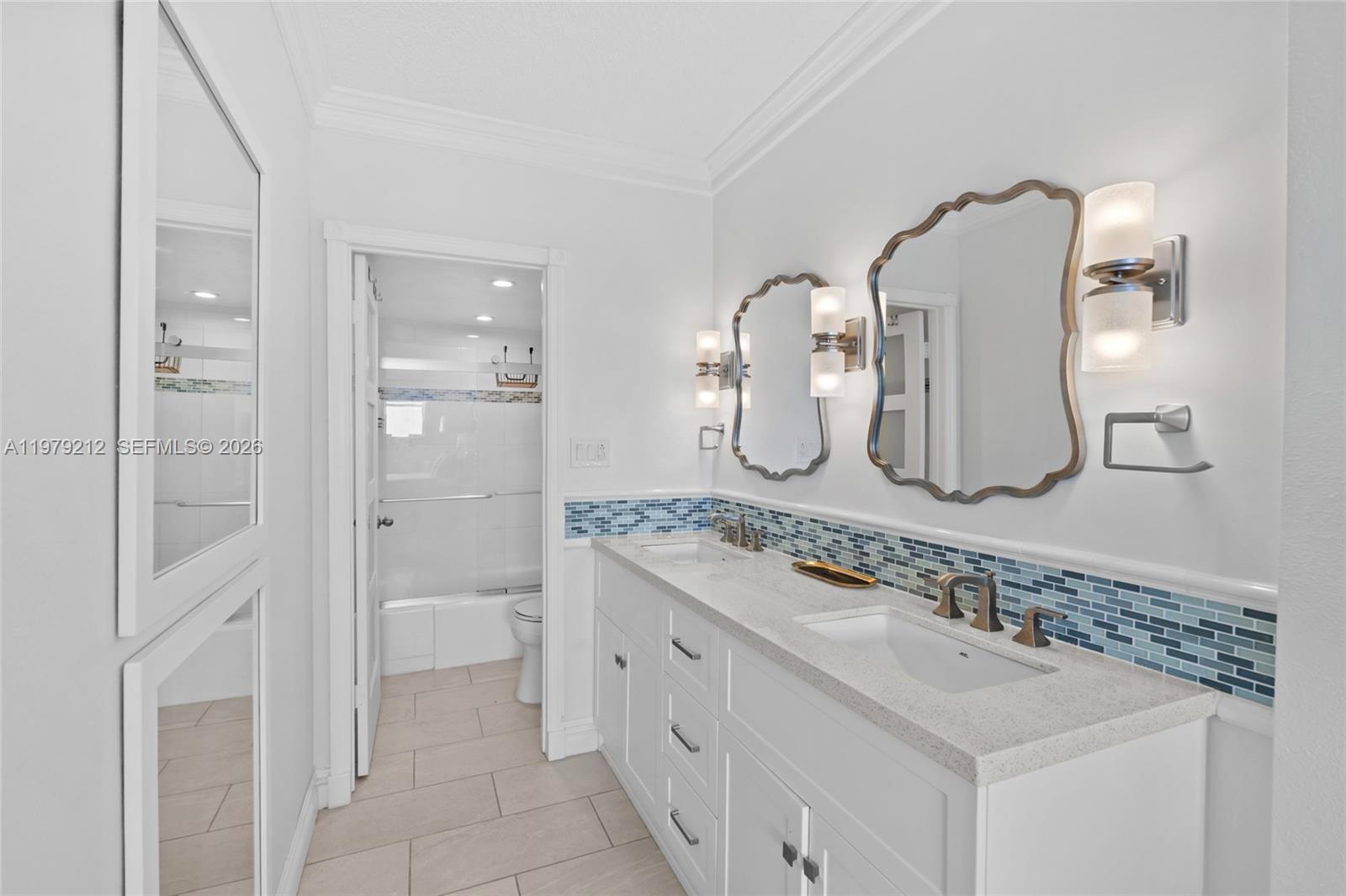 6900 Bay Dr #10H Miami Beach, FL 33141