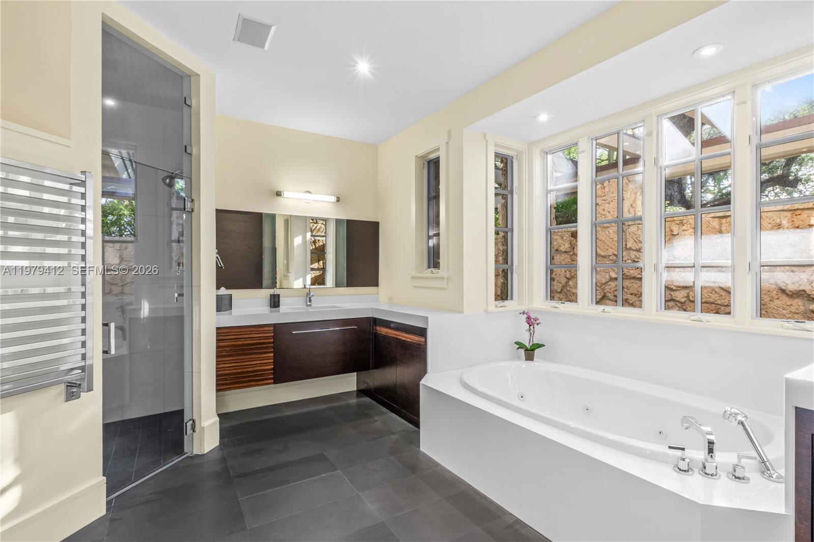 10225 Coral Crk Rd Coral Gables, FL 33156