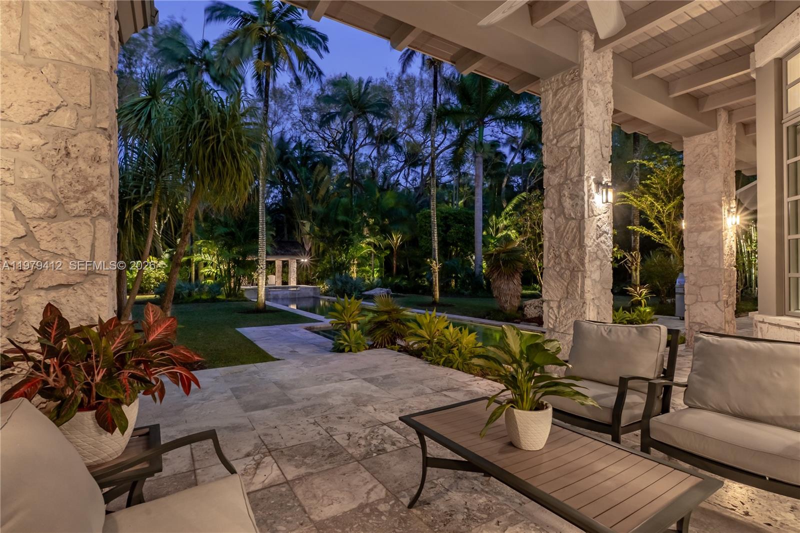 10225 Coral Crk Rd Coral Gables, FL 33156