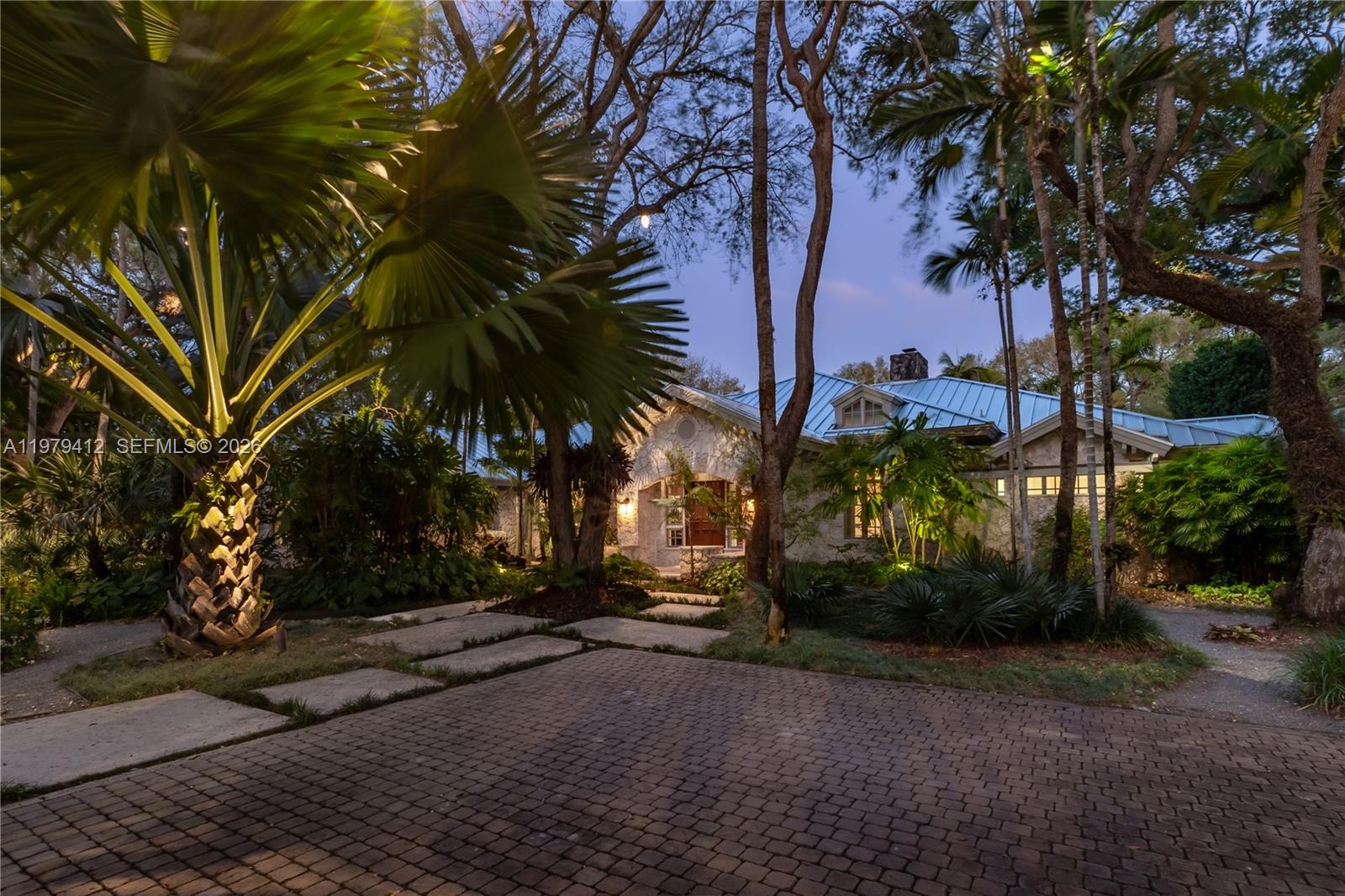 10225 Coral Crk Rd Coral Gables, FL 33156