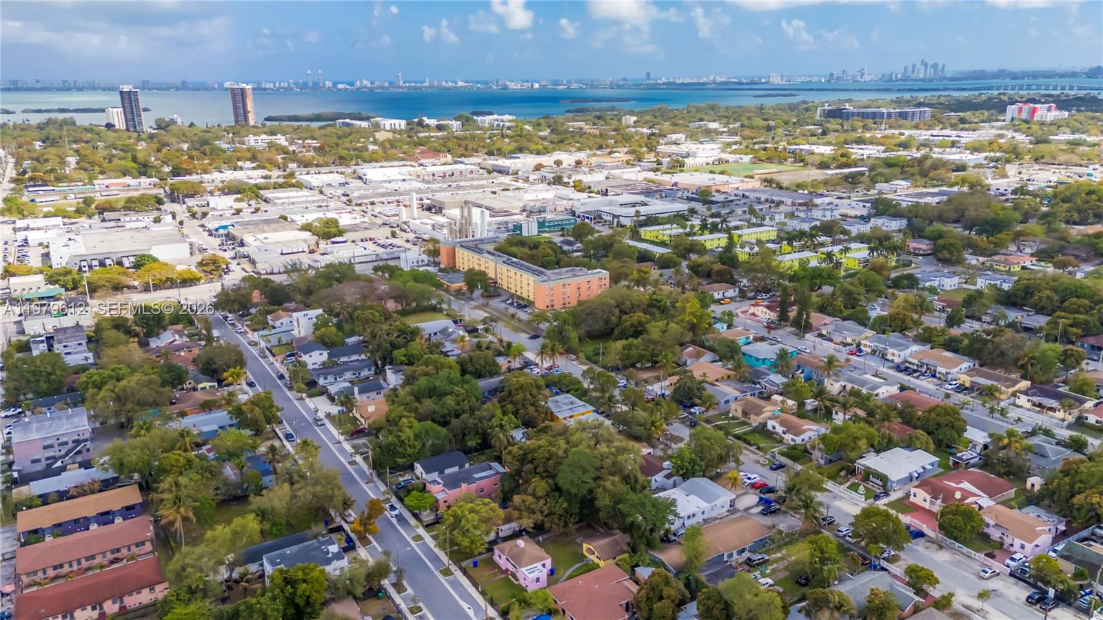 98 NE 70th St Miami, FL 33138