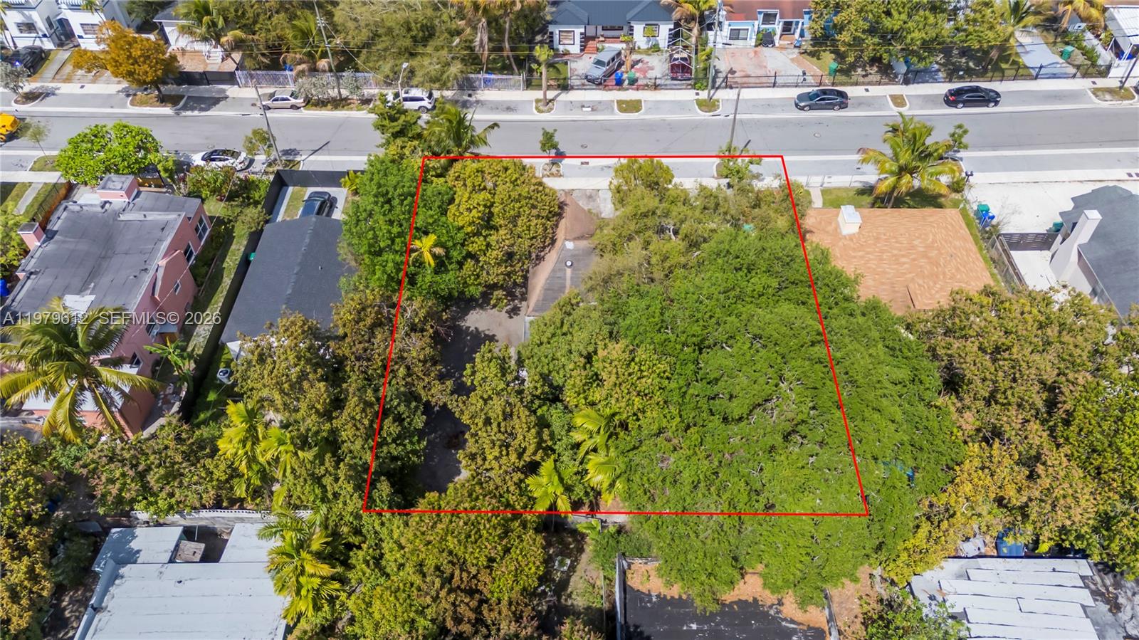 98 NE 70th St Miami, FL 33138