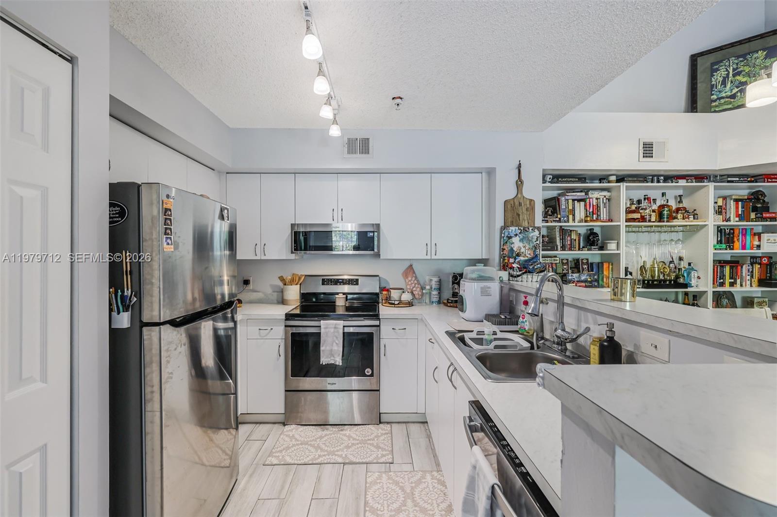 12172 Saint Andrews Pl #307 Miramar, FL 33025