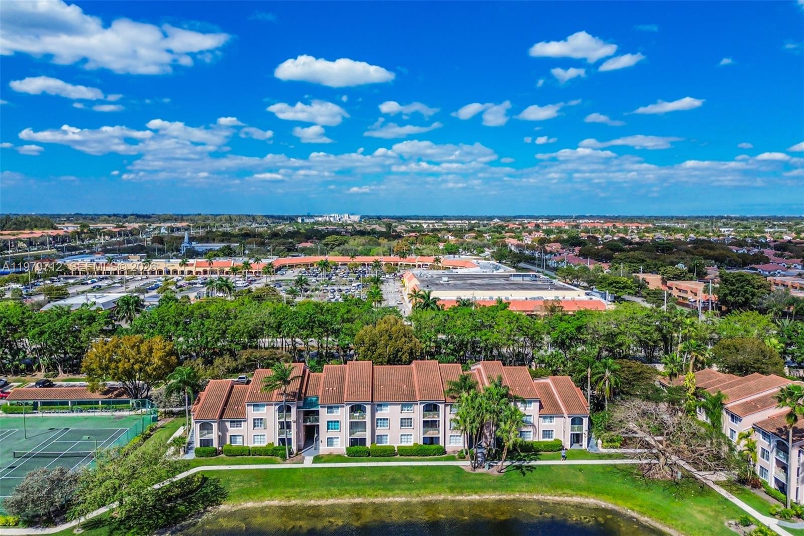 12172 Saint Andrews Pl #307 Miramar, FL 33025