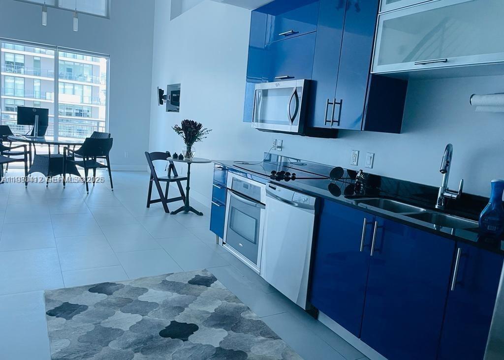 image Infinity at Brickell2