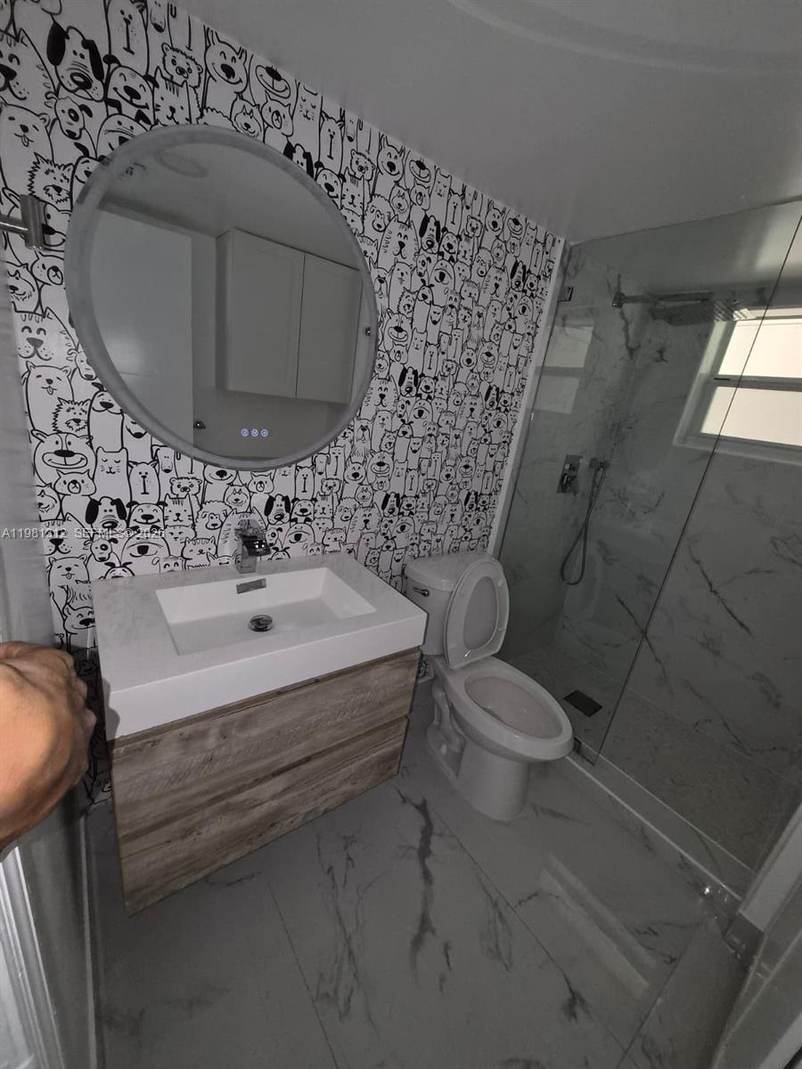 16410 Miami Dr #304 North Miami Beach, FL 33162