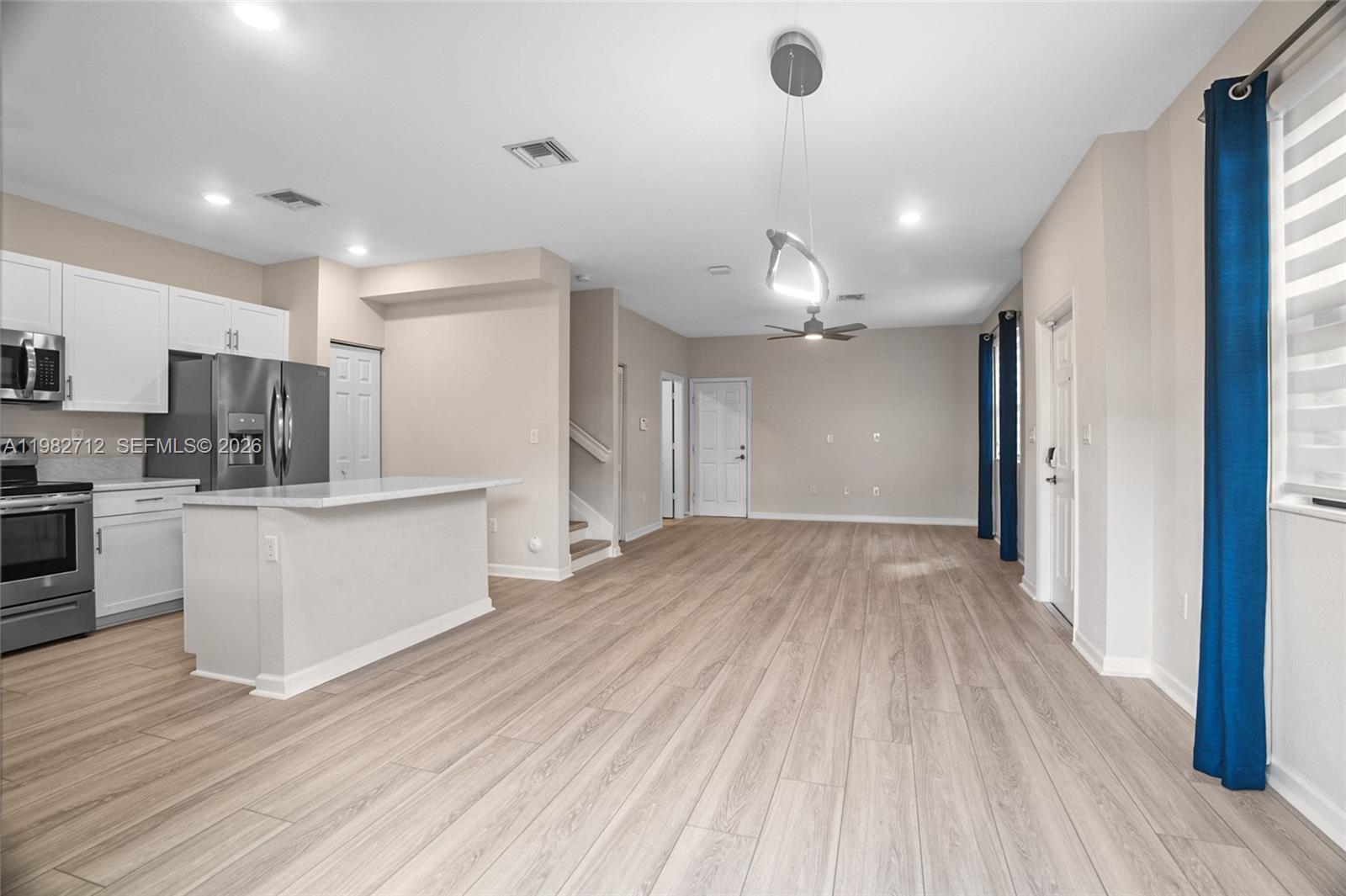 4665 Caspian Way Davie, FL 33314