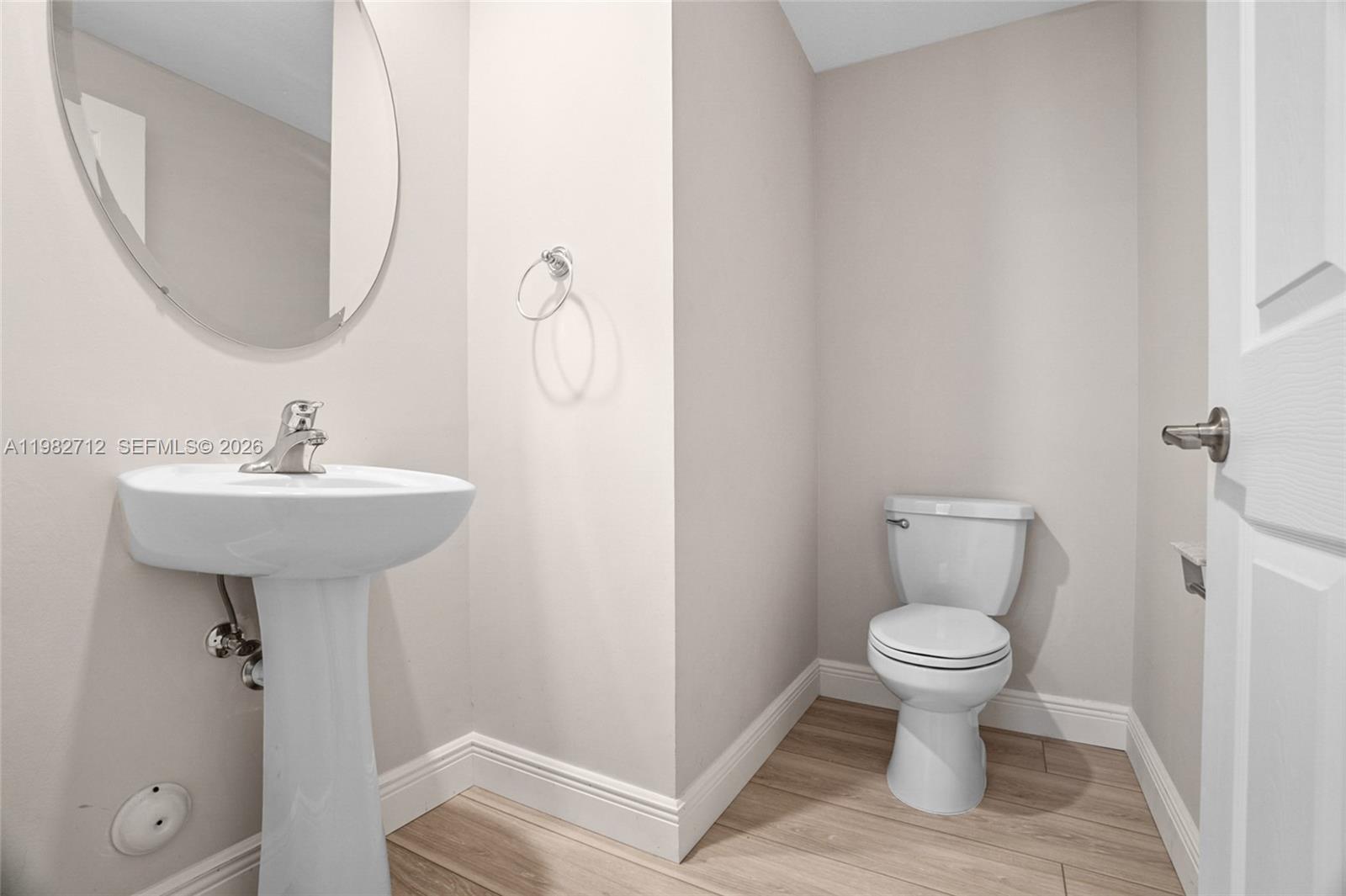 4665 Caspian Way Davie, FL 33314