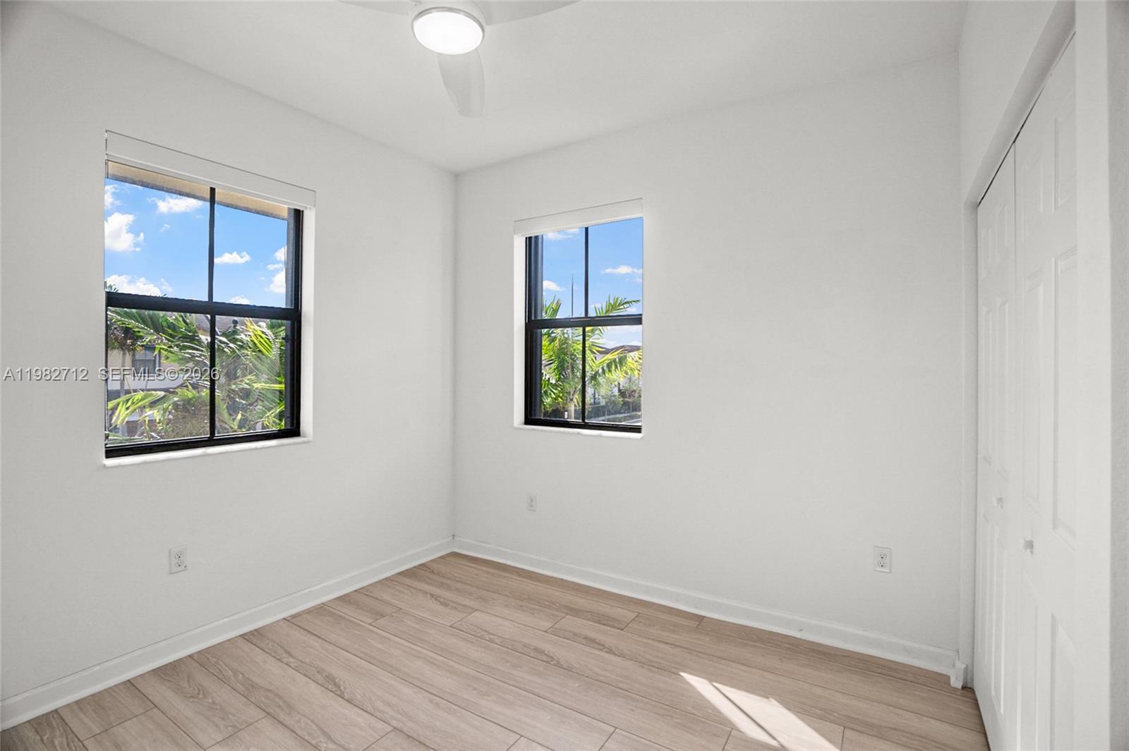 4665 Caspian Way Davie, FL 33314