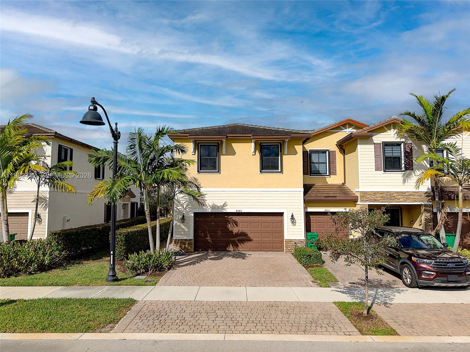 4665 Caspian Way Davie, FL 33314