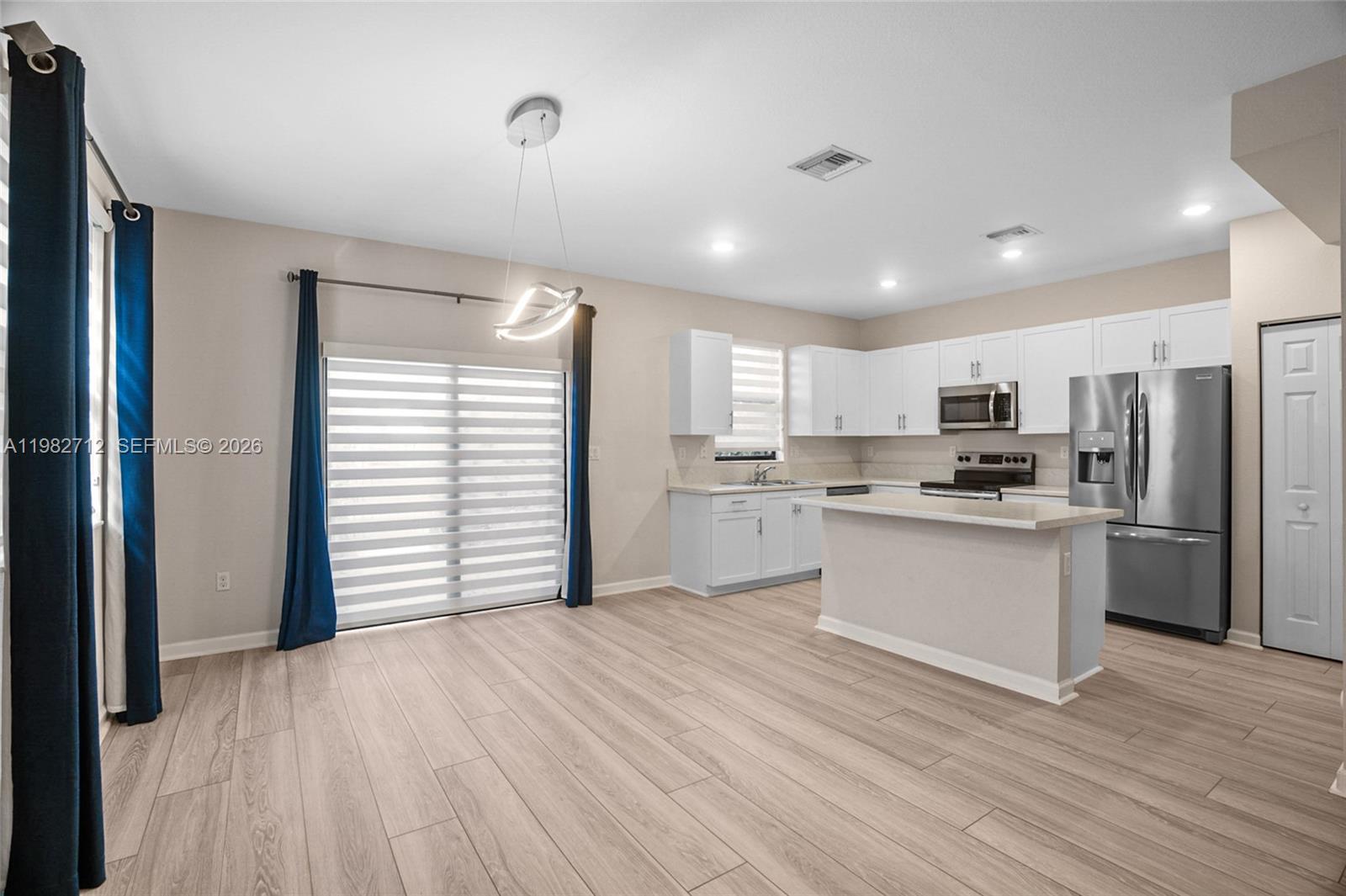 4665 Caspian Way Davie, FL 33314