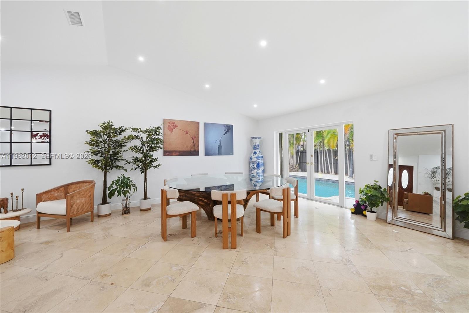 12715 SW 96th Ter Miami, FL 33186