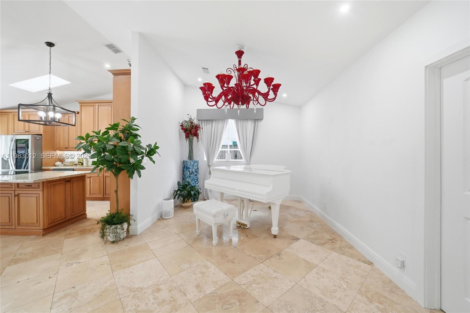 12715 SW 96th Ter Miami, FL 33186