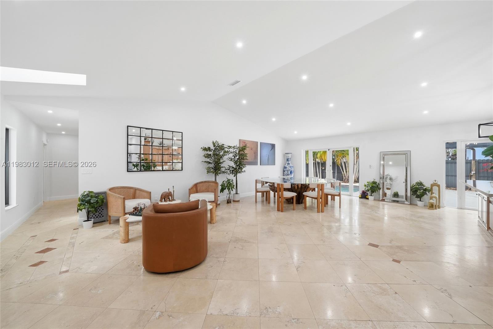 12715 SW 96th Ter Miami, FL 33186