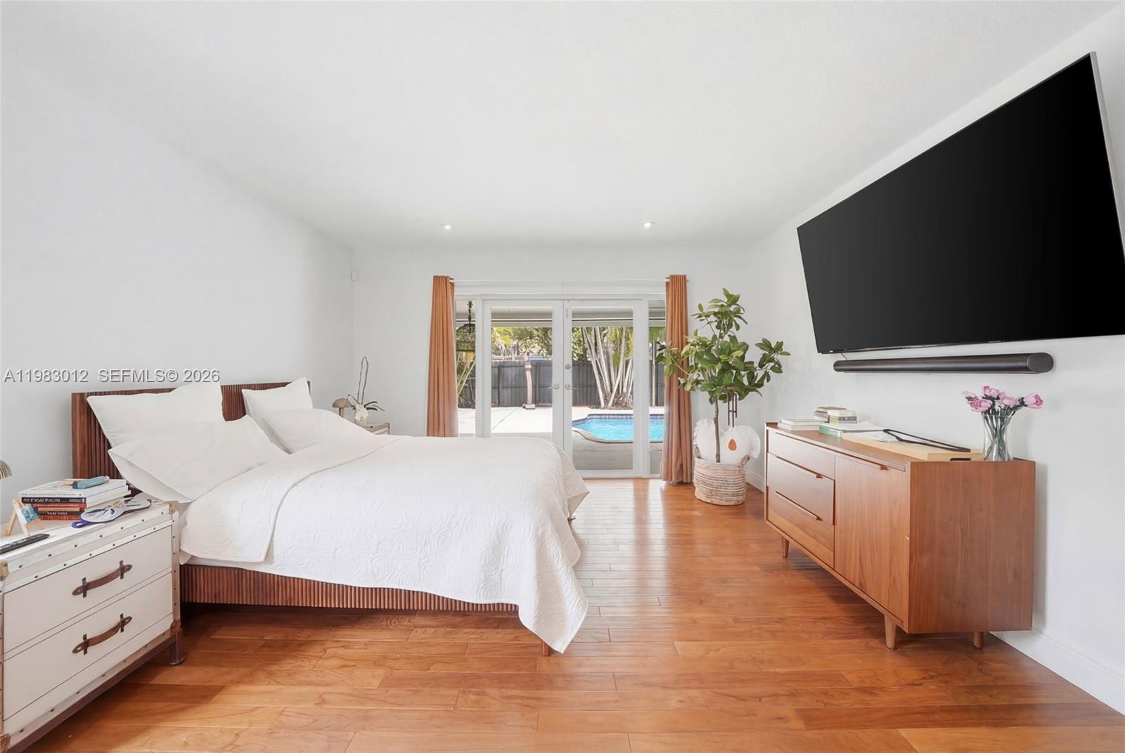 12715 SW 96th Ter Miami, FL 33186