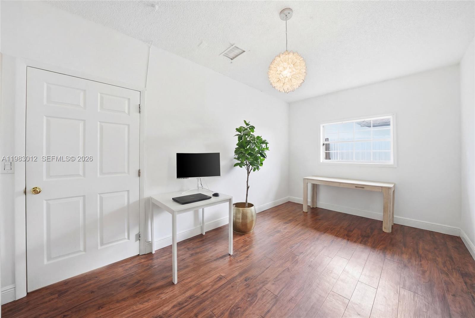 12715 SW 96th Ter Miami, FL 33186