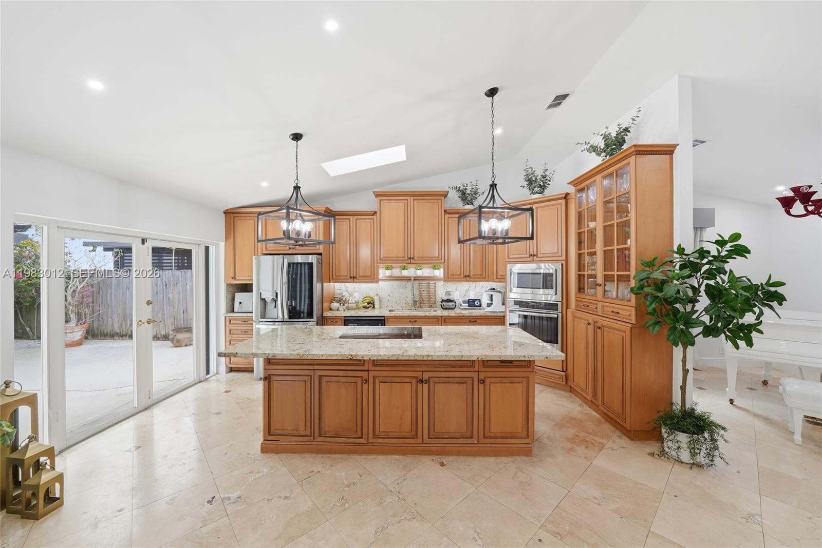 12715 SW 96th Ter Miami, FL 33186