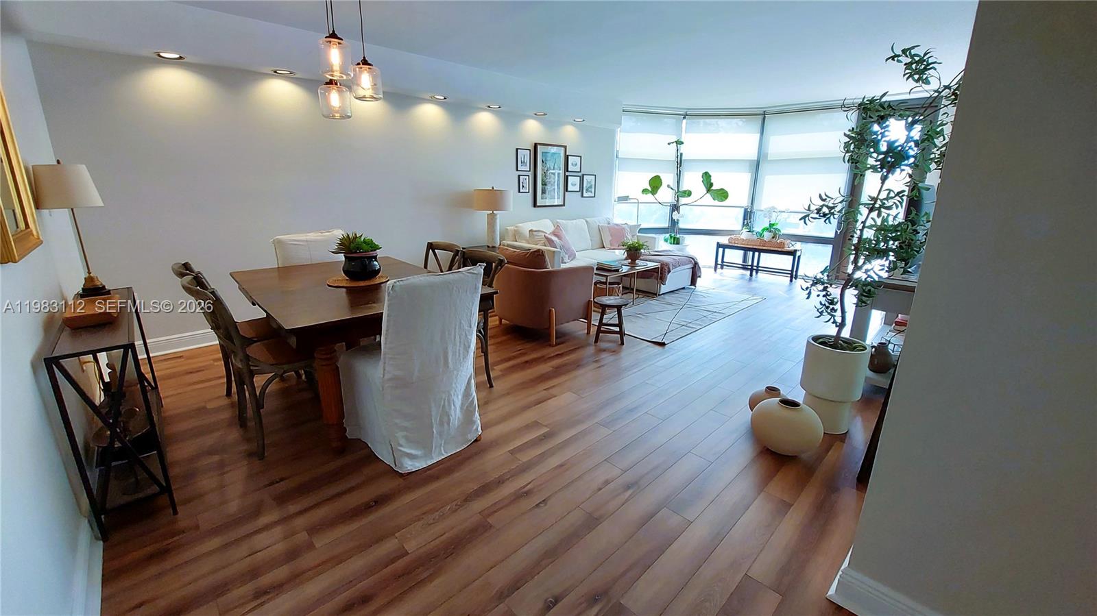 3375 N Country Clb Dr #207