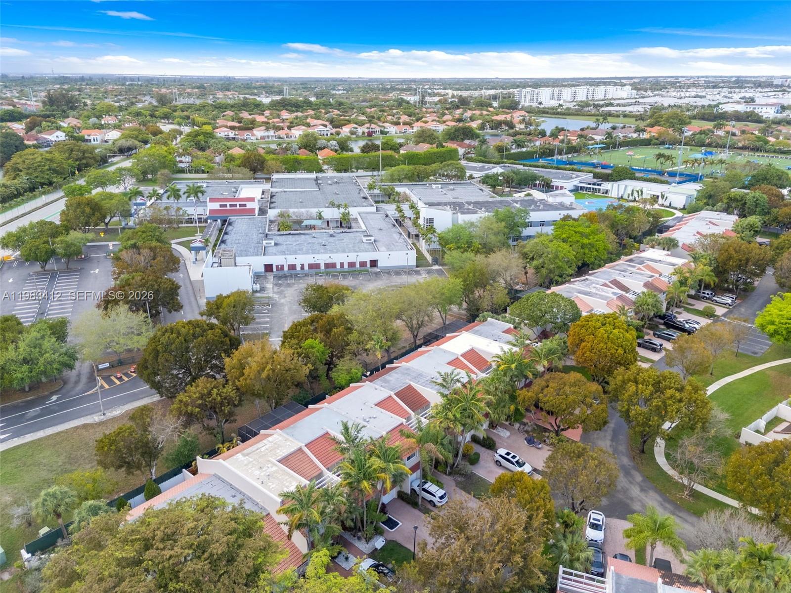 5208 NW 103rd Ave Doral, FL 33178