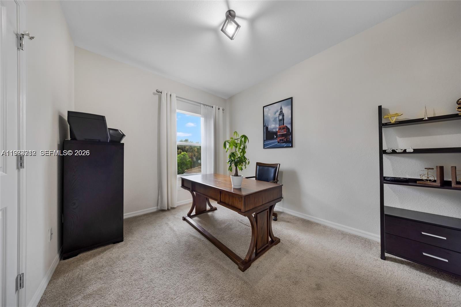 932 Banyan Dr Hollywood, FL 33021