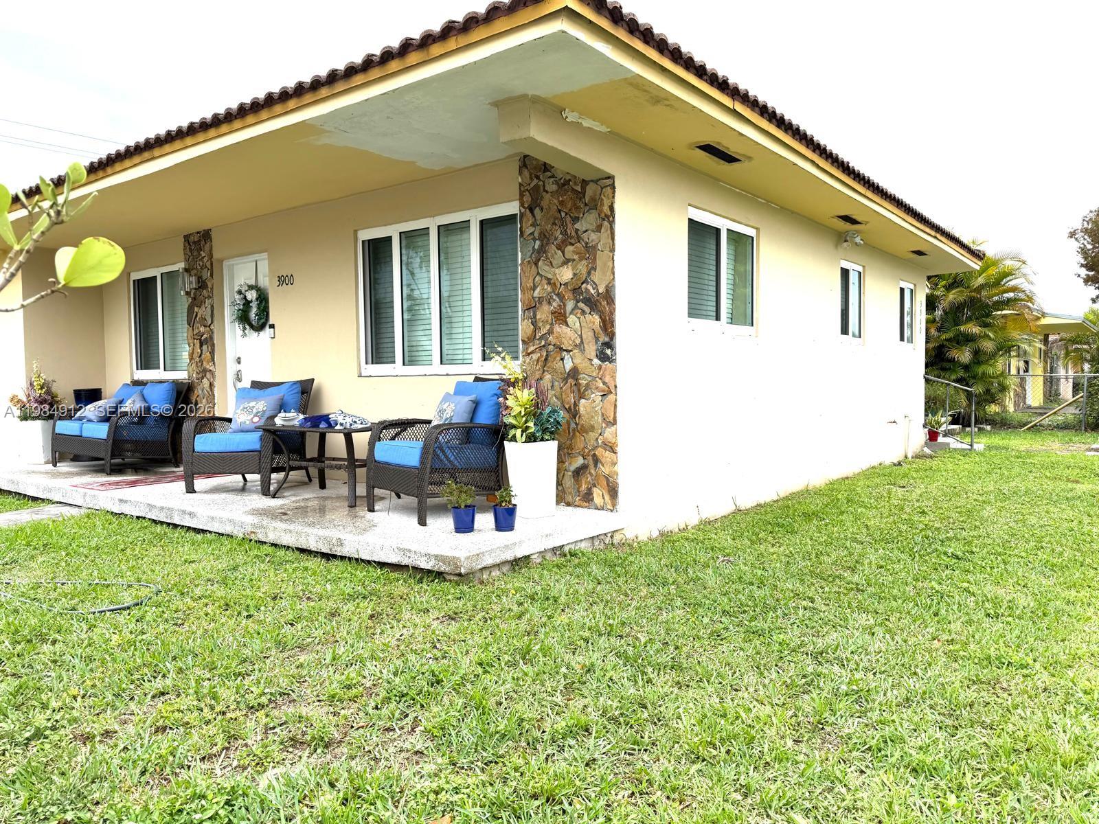 3900 SW 67th Ave