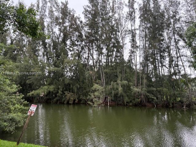 5100 SW 64th Ave #202 Davie, FL 33314