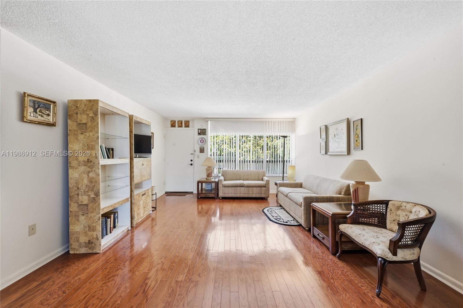 10230 Collins Ave #203 Bal Harbour, FL 33154