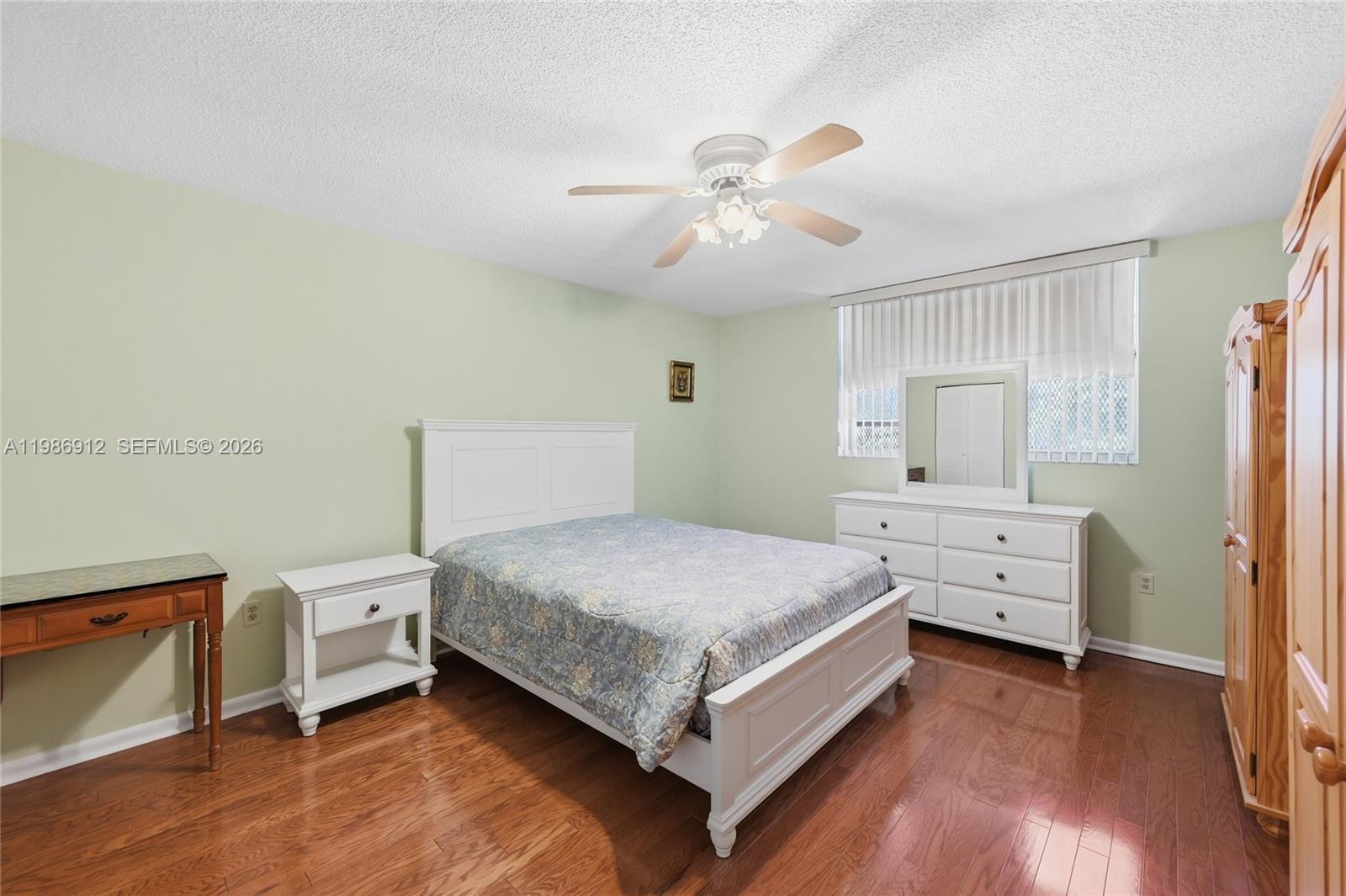 10230 Collins Ave #203 Bal Harbour, FL 33154