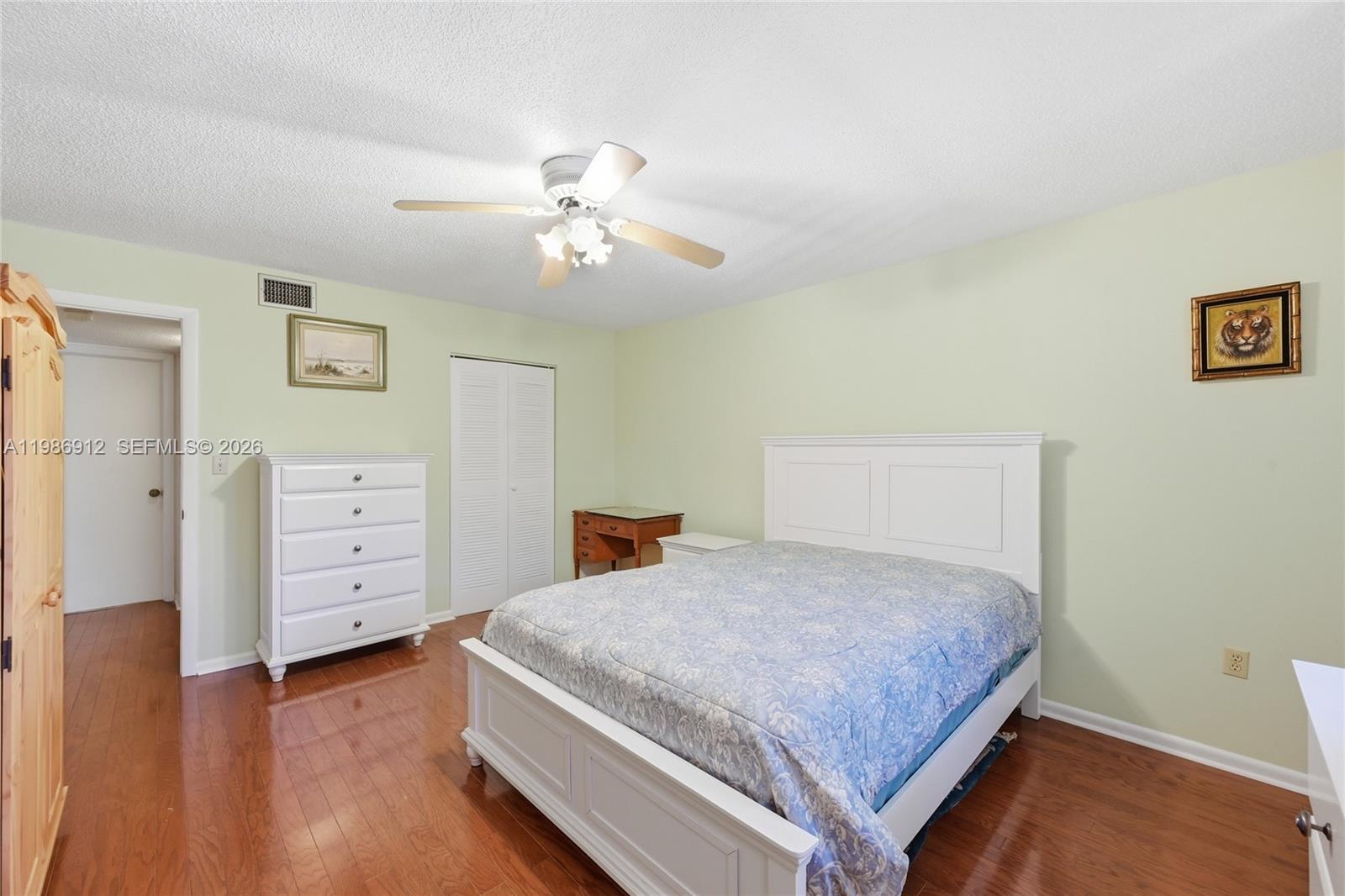 10230 Collins Ave #203 Bal Harbour, FL 33154